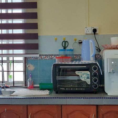 Adeeba Homestay Kuantan Exterior foto
